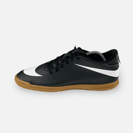 Tweedehands Nike Bravata - Maat 42 1