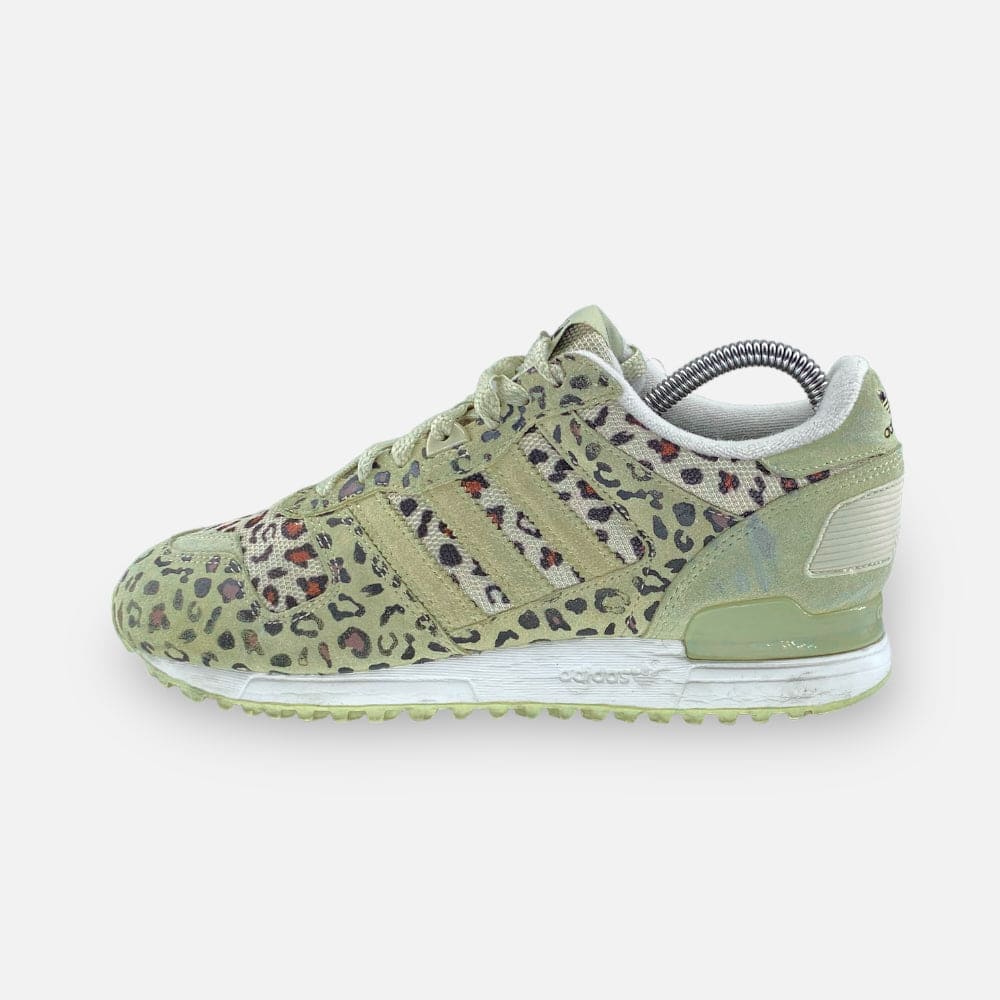 Adidas zx 700 leopard trainers online