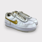 Tweedehands Nike Air Force 1 Shadow 'Gold Swoosh' - Maat 37.5 2