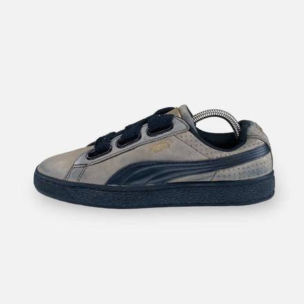 Tweedehands Puma Basket Heart Witte Sneakers - Maat 39 1