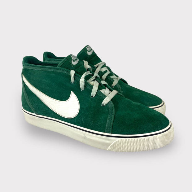 Tweedehands Nike Toki Vintage 2 - Maat 44 2