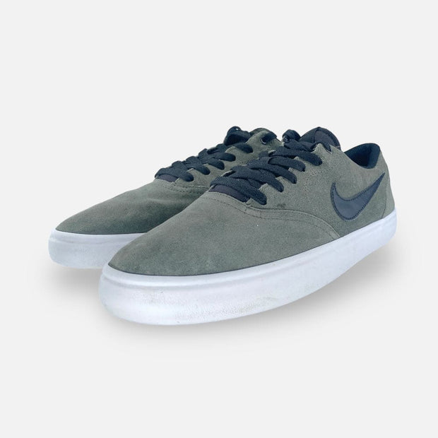 Tweedehands Nike SB - Maat 44 3