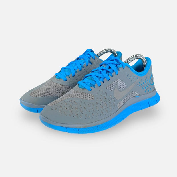 Tweedehands Nike Sneaker Low - Maat 38.5 3