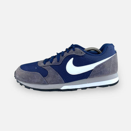 Tweedehands Nike MD Runner 2 410 - Maat 42 1