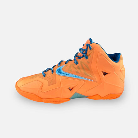 Tweedehands Nike LeBron 11 'Atomic Orange' - Maat 45 1