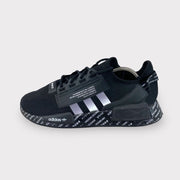 Tweedehands adidas NMD R1 V2 - Maat 41.5 1