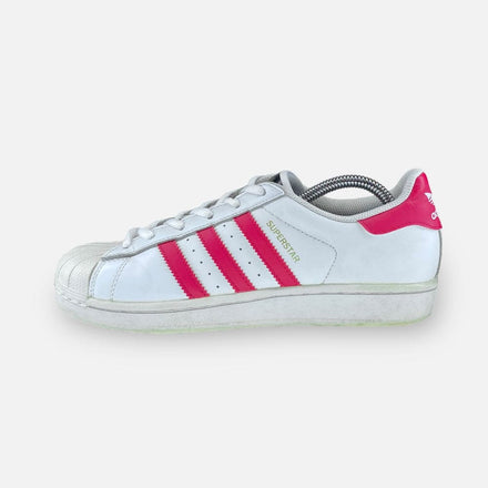 Tweedehands Adidas Kids Superstar - Maat 38.5 1