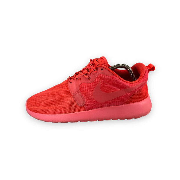 Nike Roshe Run Hyperfuse Laser Crimson (GS) - Maat 38.5 Nike