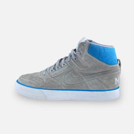 Tweedehands Nike Delta Force - Maat 43 1