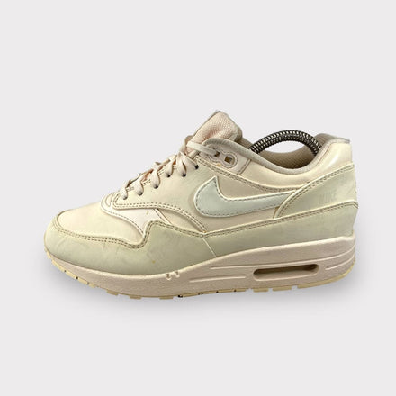 Tweedehands Nike WMNS Air Max 1 LX 'Guava Ice' - Maat 38 1