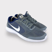 Tweedehands Nike Revolution 3 - Maat 39 2