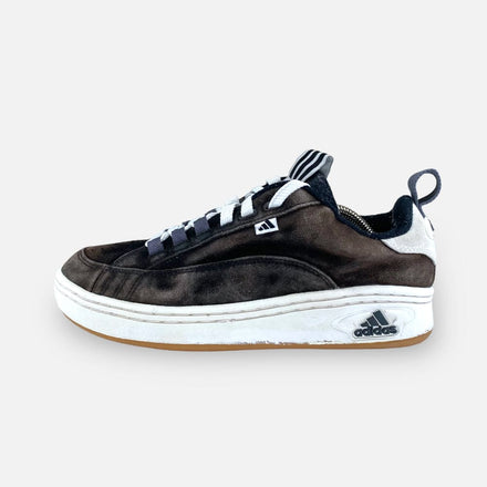Tweedehands Adidas - Maat 42.5 1