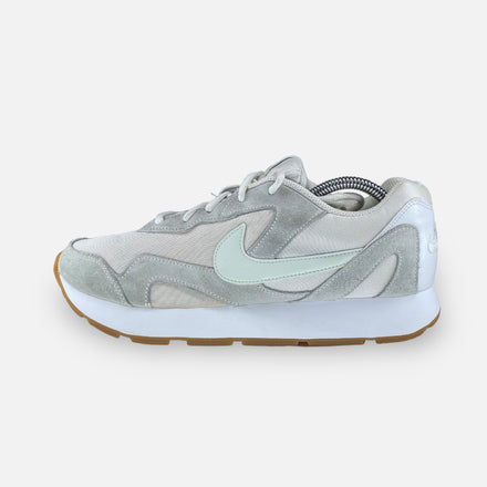 Tweedehands Nike Delfine - Maat 42.5 1