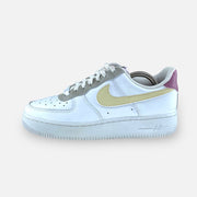 Tweedehands Nike Air Force 1 Low Essential 'Regal Pink' - Maat 40 1