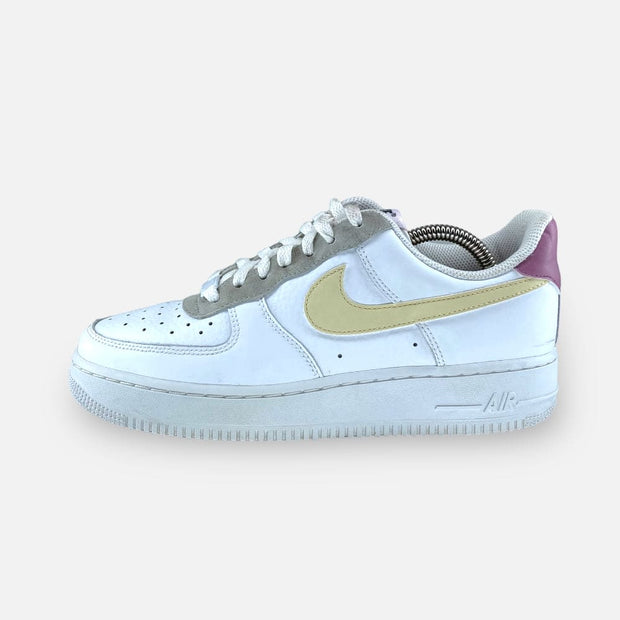 Tweedehands Nike Air Force 1 Low Essential &