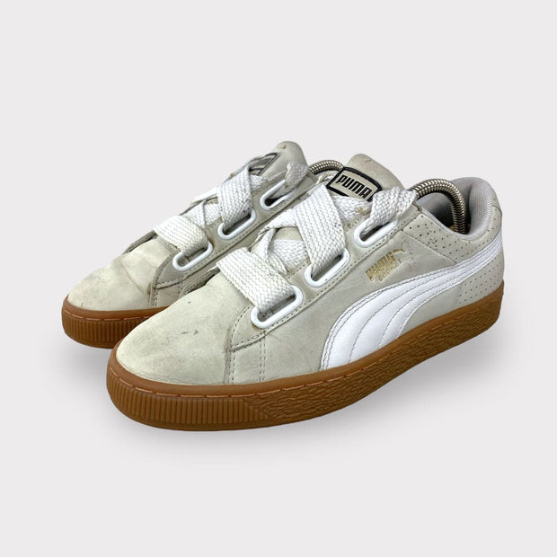 Tweedehands Puma Basket Heart Perf Gum - Maat 39 3