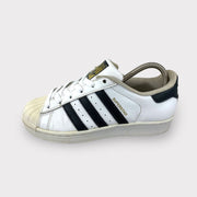 Tweedehands adidas Superstar Junior Sneakers - Maat 35.5 1