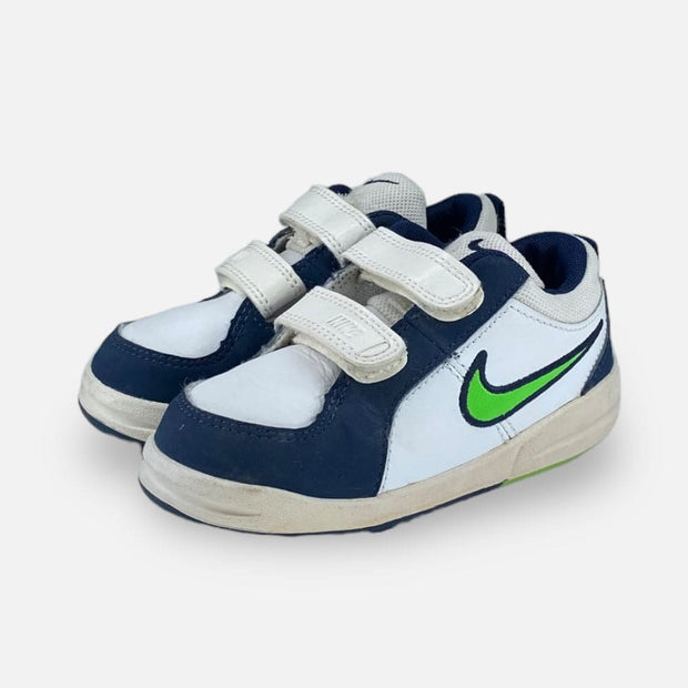 Tweedehands Nike Sneaker - Maat 24 1