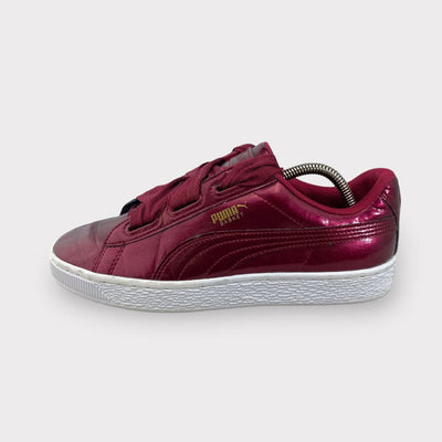 Tweedehands Puma Basket Heart Glam Jr 364917 02 - Maat 39 1