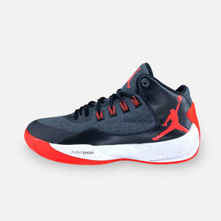 Tweedehands Air Jordan Rising High 2 - Maat 42.5 1