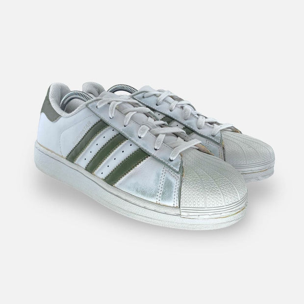 Tweedehands Adidas Superstar - Maat 40 2