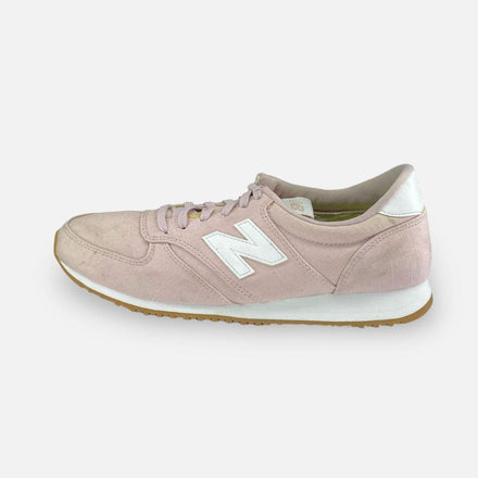 Tweedehands New Balance 420 - Maat 41 1