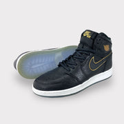 Tweedehands Nike Air Jordan 1 Retro High OG City of Flight - Maat 38.5 4