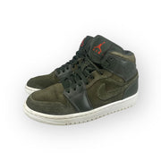 Jordan 1 Retro Mid Sequoia - Maat 40 Jordan