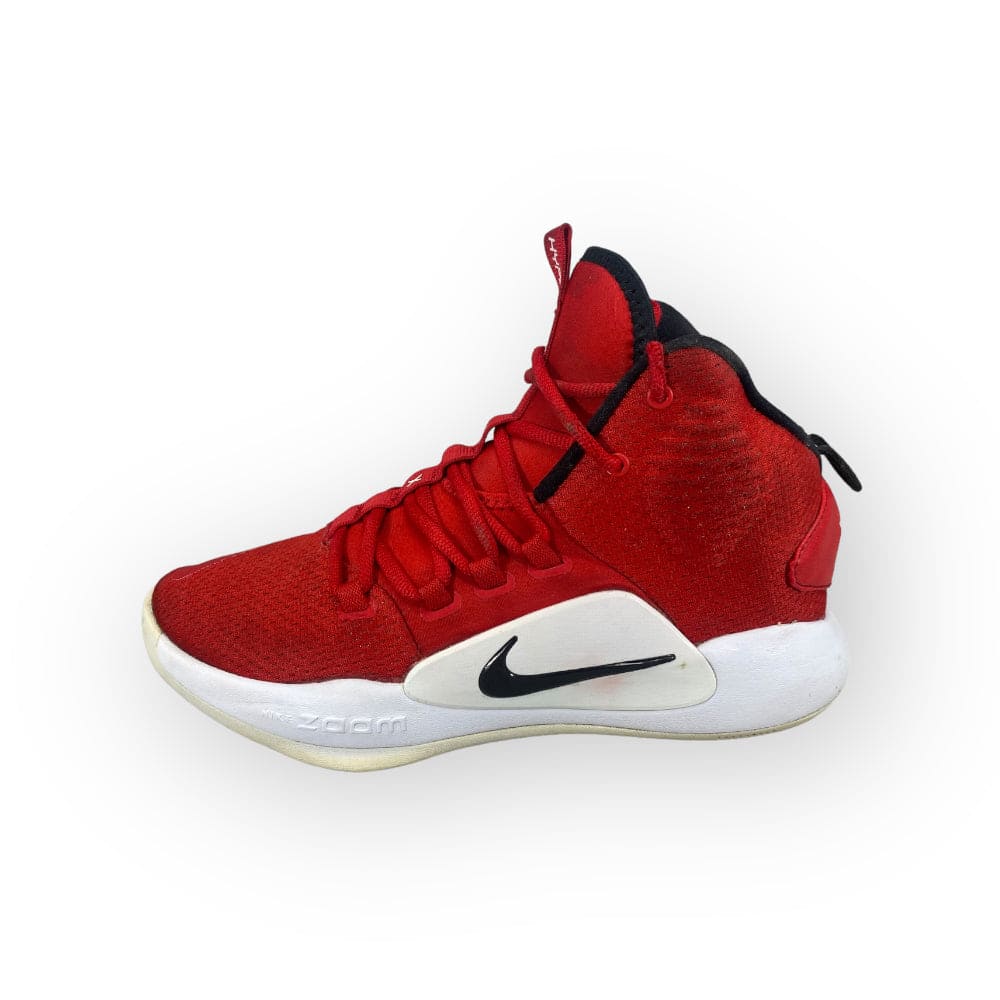 Nike Hyperdunk X TB Maat 40.5 WEAR