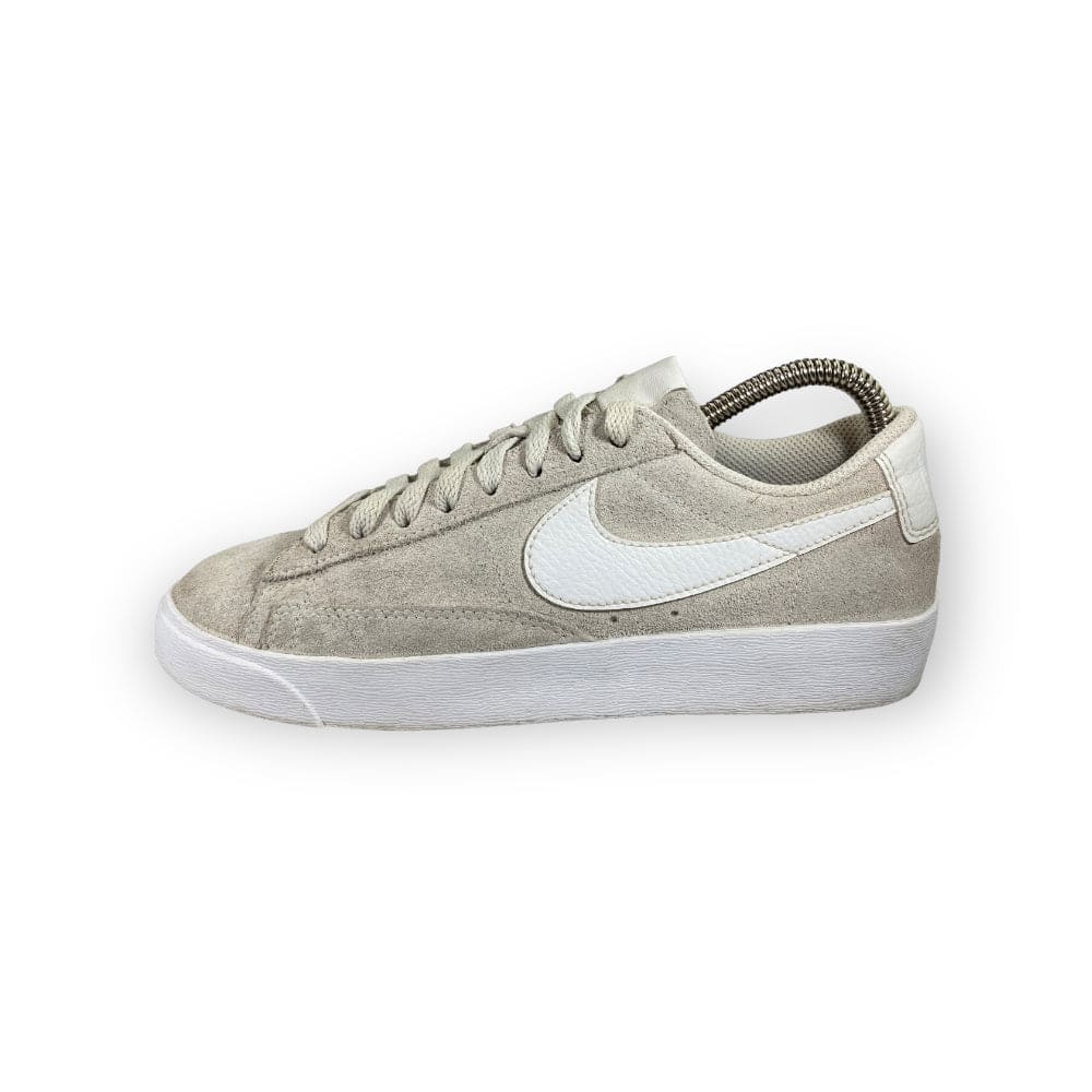 Nike Blazer Low Sd Maat 38 WEAR