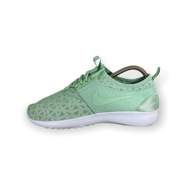 Nike Juvenate deals Heren Wit