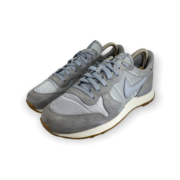 Nike Wmns Internationalist (Grey) - Maat 38.5 Nike