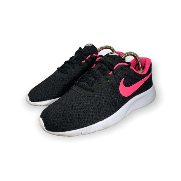 Nike Tanjun (GS) Black - Maat 37.5 Nike