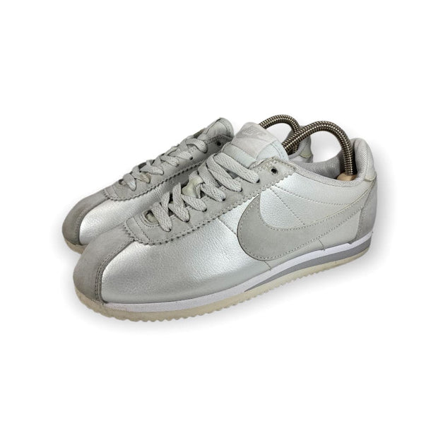 Nike Classic Cortez Silver - Maat 38.5 Nike