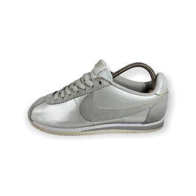 Nike Classic Cortez Silver - Maat 38.5 Nike