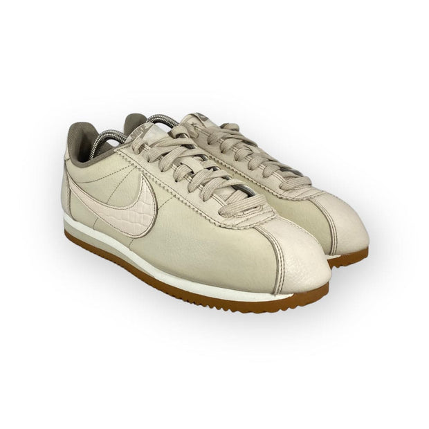 Nike Classic Cortez Leather Lux Wmns Beige - Maat 40.5 Nike
