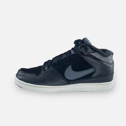 Tweedehands NIKE PRIORITY MID - Maat 47 1