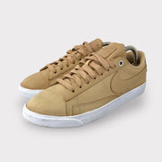 Tweedehands Nike WMNS Blazer Low SE Premium ''Vachetta Tan Pack'' - Maat 39 3