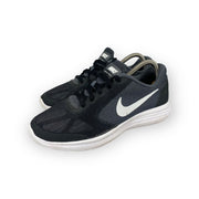 Nike Revolution 3 - Maat 37.5 Nike
