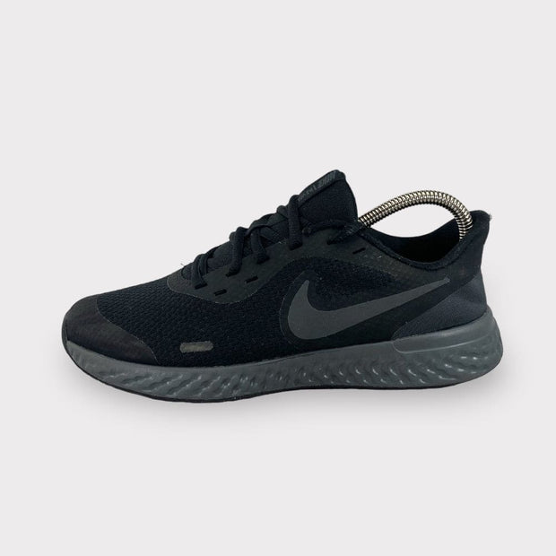 Tweedehands Nike Revolution 5 - Maat 39 1