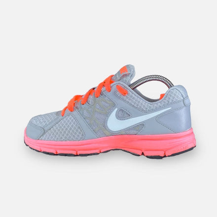 Tweedehands Nike Air Relentless 2 Women's - Maat 37.5 1