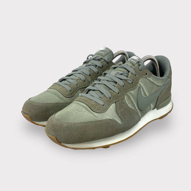 Nike internationalist clearance 40.5