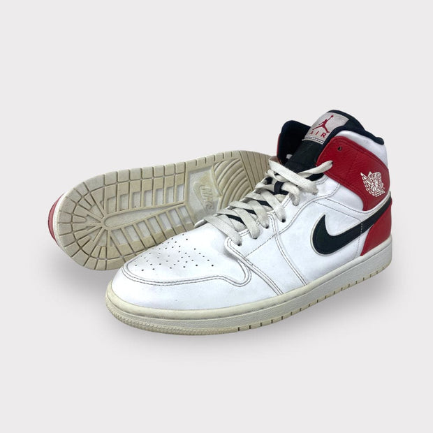 Nike air jordan outlet 1 mid chicago remix