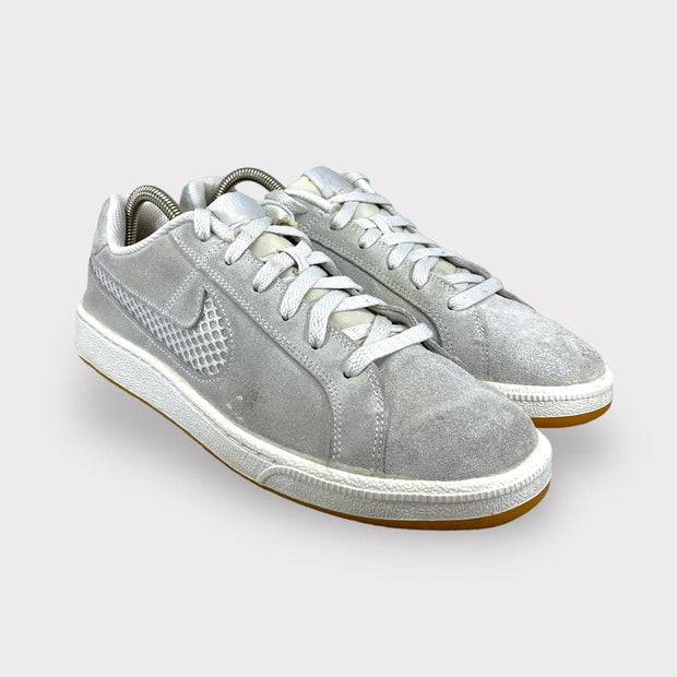 Tweedehands Nike WMNS Court Royale Prem - Maat 41 3