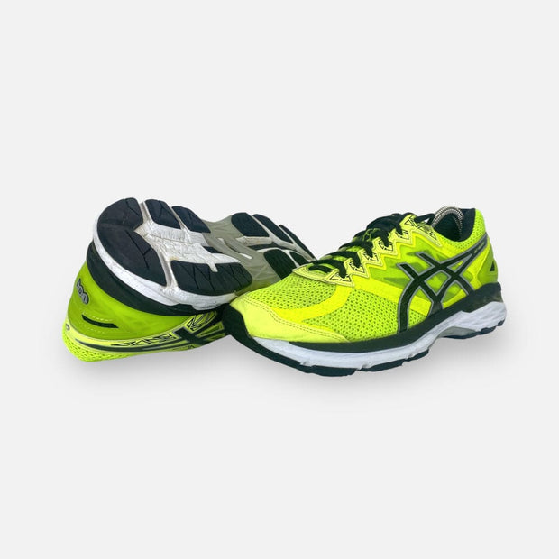 Tweedehands Asics GT-2000 - Maat 42 4