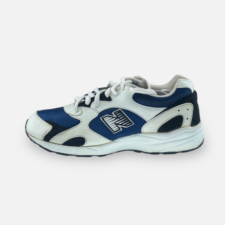 Tweedehands New Balance Sneaker - Maat 44 1