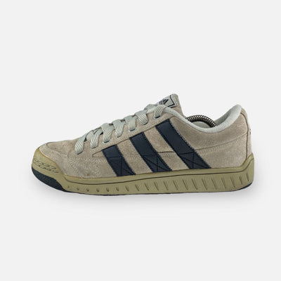 Tweedehands Adidas - Maat 42 1