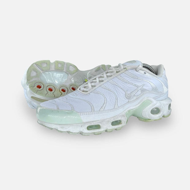 Tweedehands Nike Air Max Plus TN Leather - White - Maat 40 4