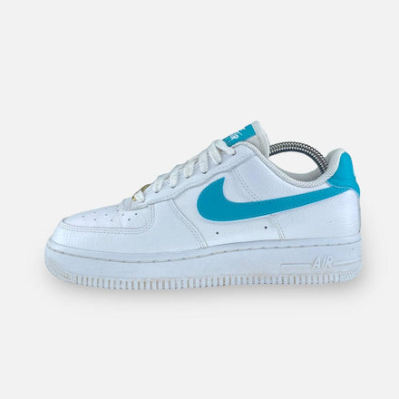Tweedehands Nike WMNS Air Force 1 '07 - Maat 38 1