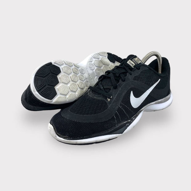 Tweedehands Nike Flex TR 6 - Maat 39 4